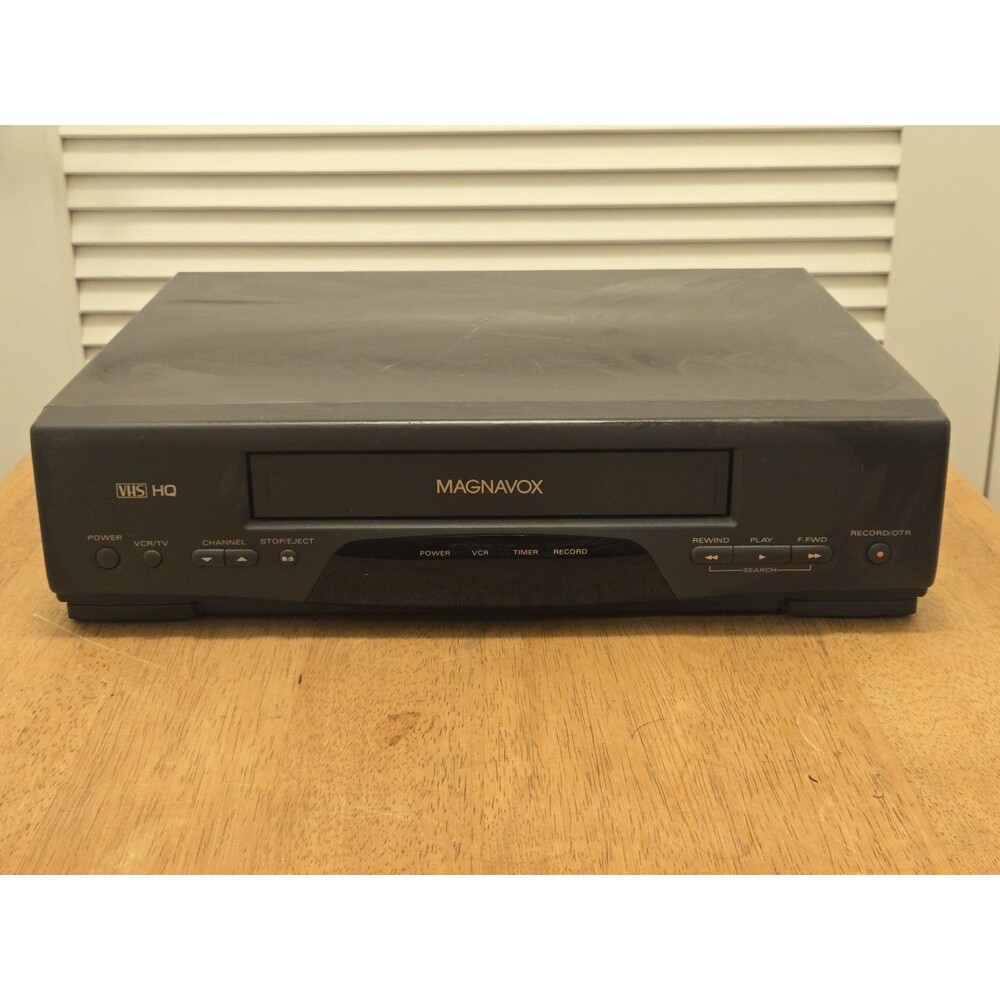 Vintage MAGNAVOX VCR VHS player VR9310AT01 - Tested and Works Great